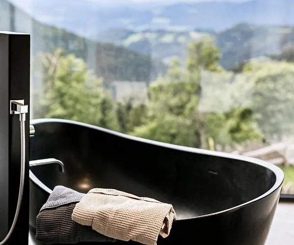 Heselehof Waldchalets Dağ evi Langenwang